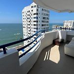 Apartamento brisas del mar caribe edificio marina del rey laguito