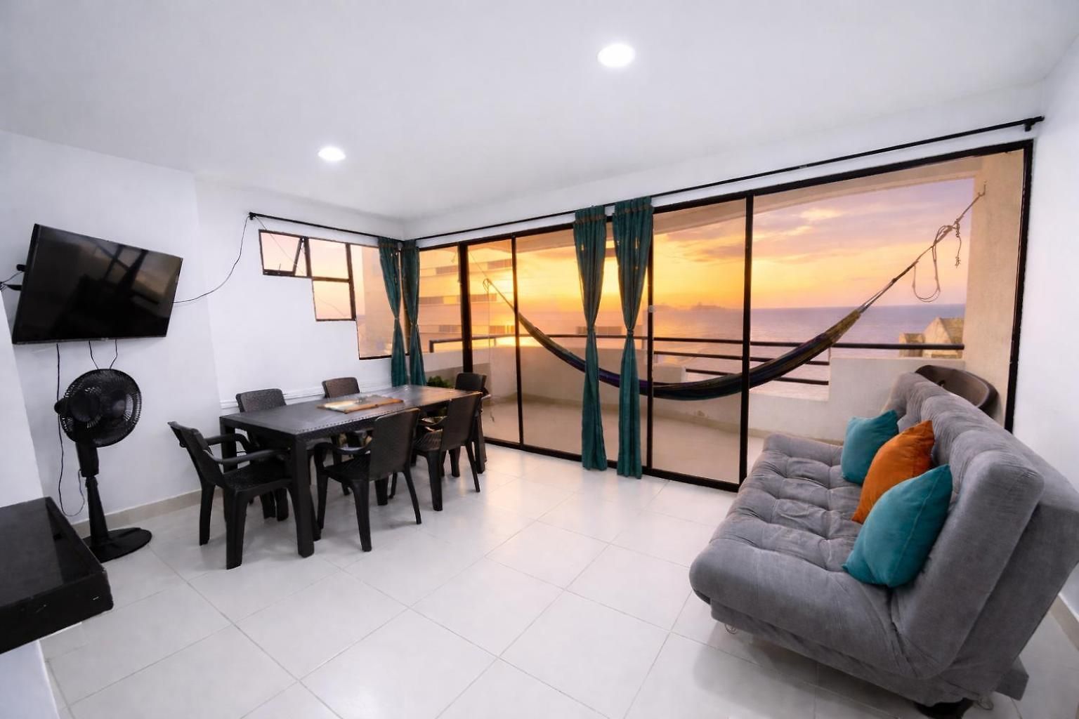 Brisas Del Mar Caribe Edificio Marina Del Rey Laguito