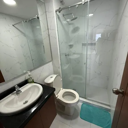 Brisas Del Mar Caribe Edificio Marina Del Rey Laguito Apartamento